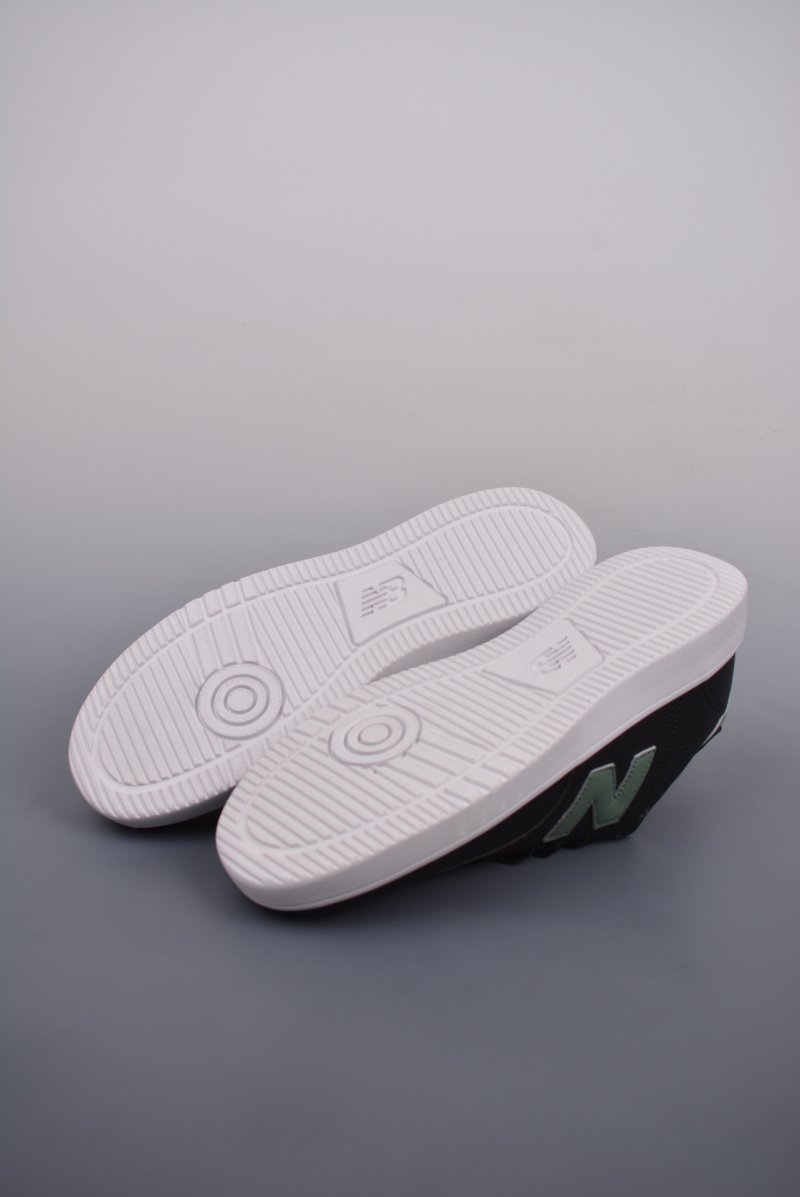New Balance CT05 Numeric view