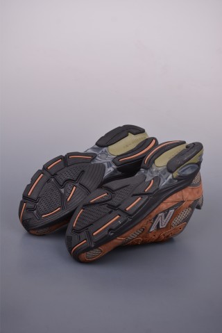 New Balance 2010 view 3