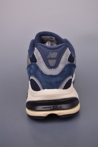 New Balance 2010 view 13