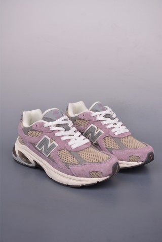 New Balance 2010 view 19