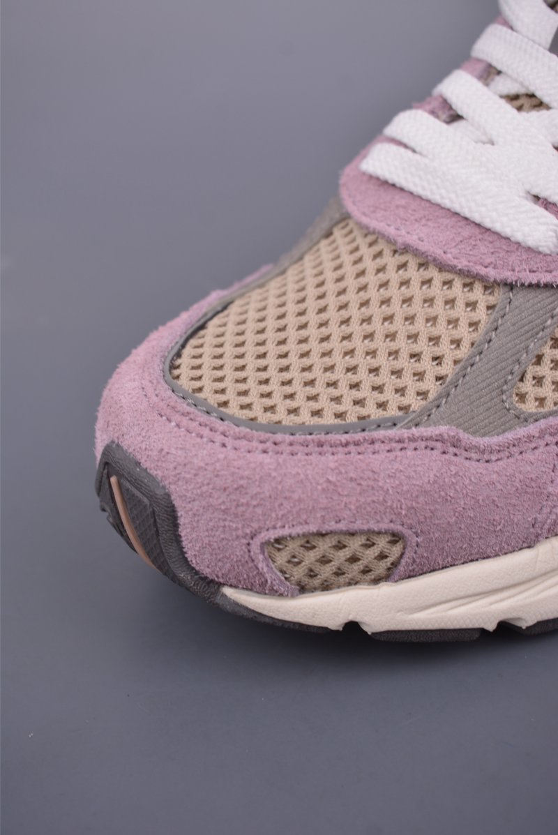 New Balance 2010 view