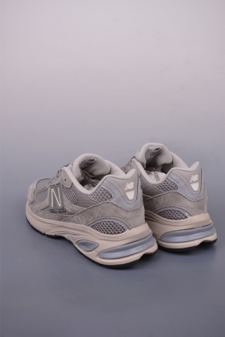 New Balance 2010 view 2