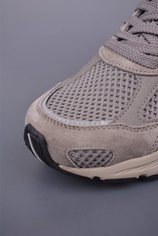 New Balance 2010 view 6