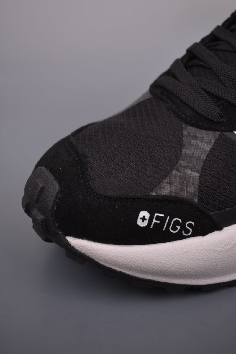 New Balance U3447 'Figs' view