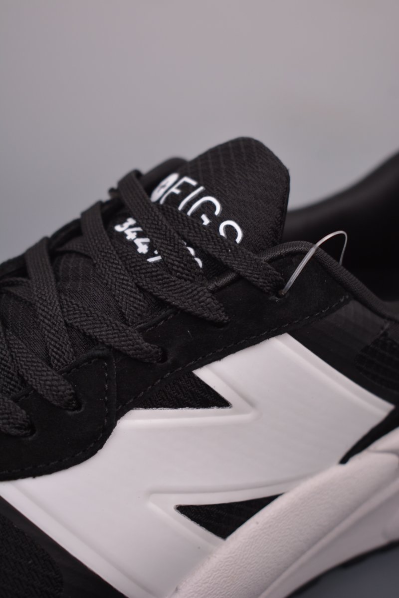 New Balance U3447 'Figs' view