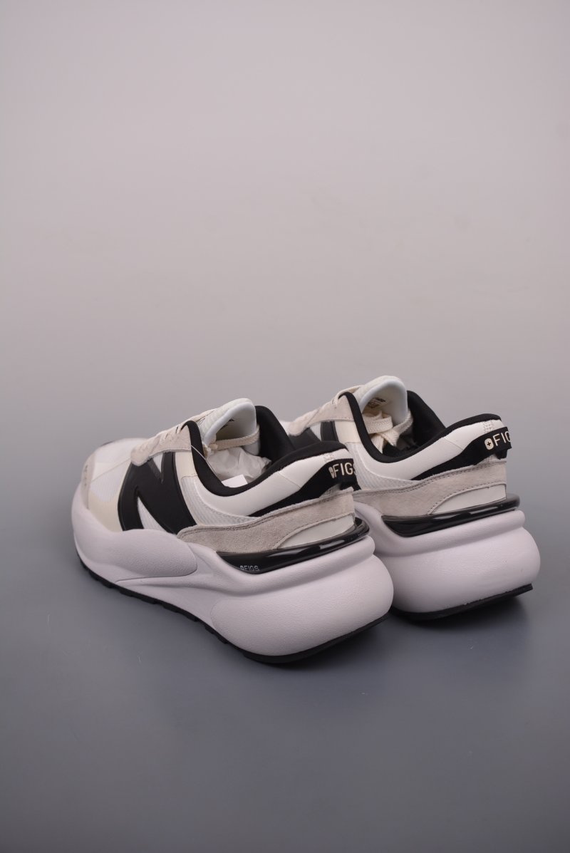 New Balance U3447 'Figs' view