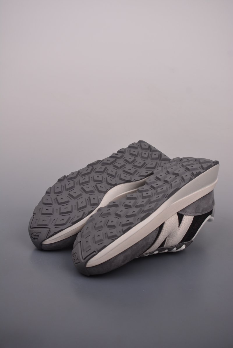 New Balance U370 view