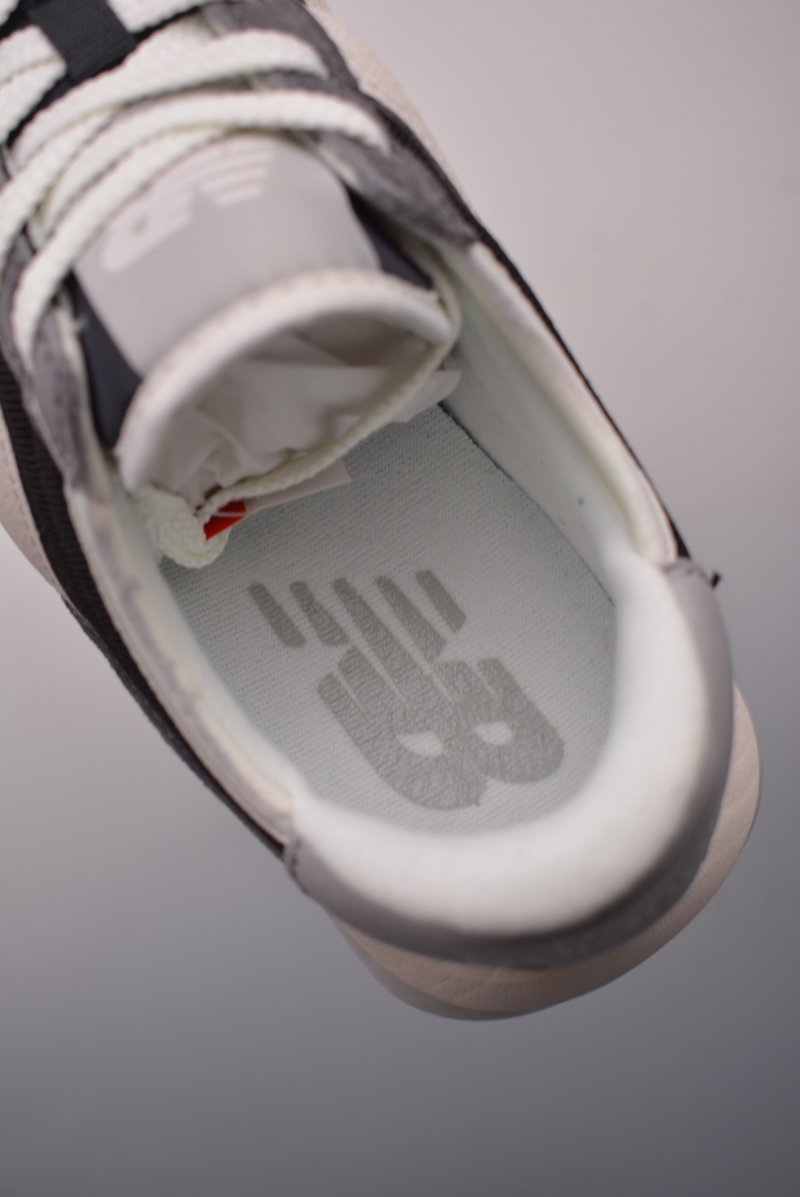 New Balance U370 view