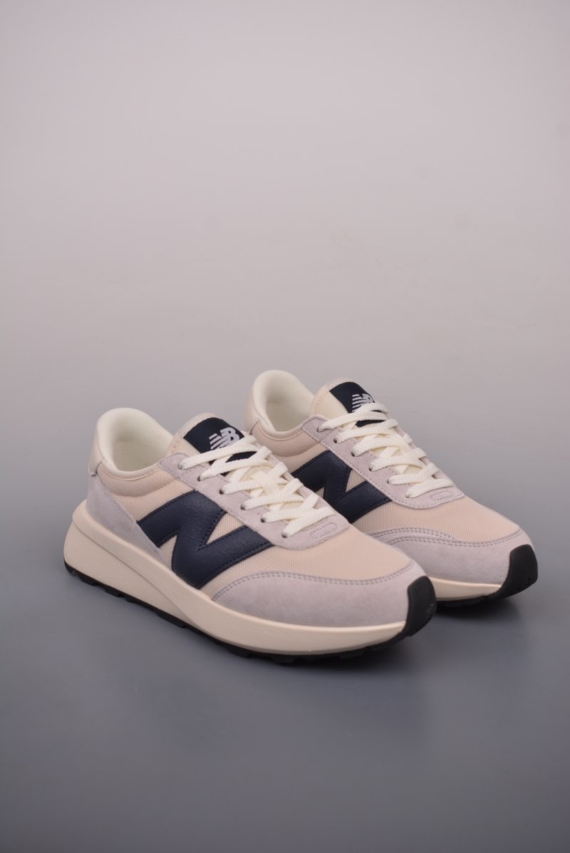 New Balance U370