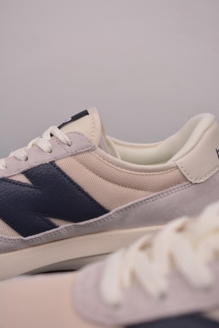 New Balance U370 view 8