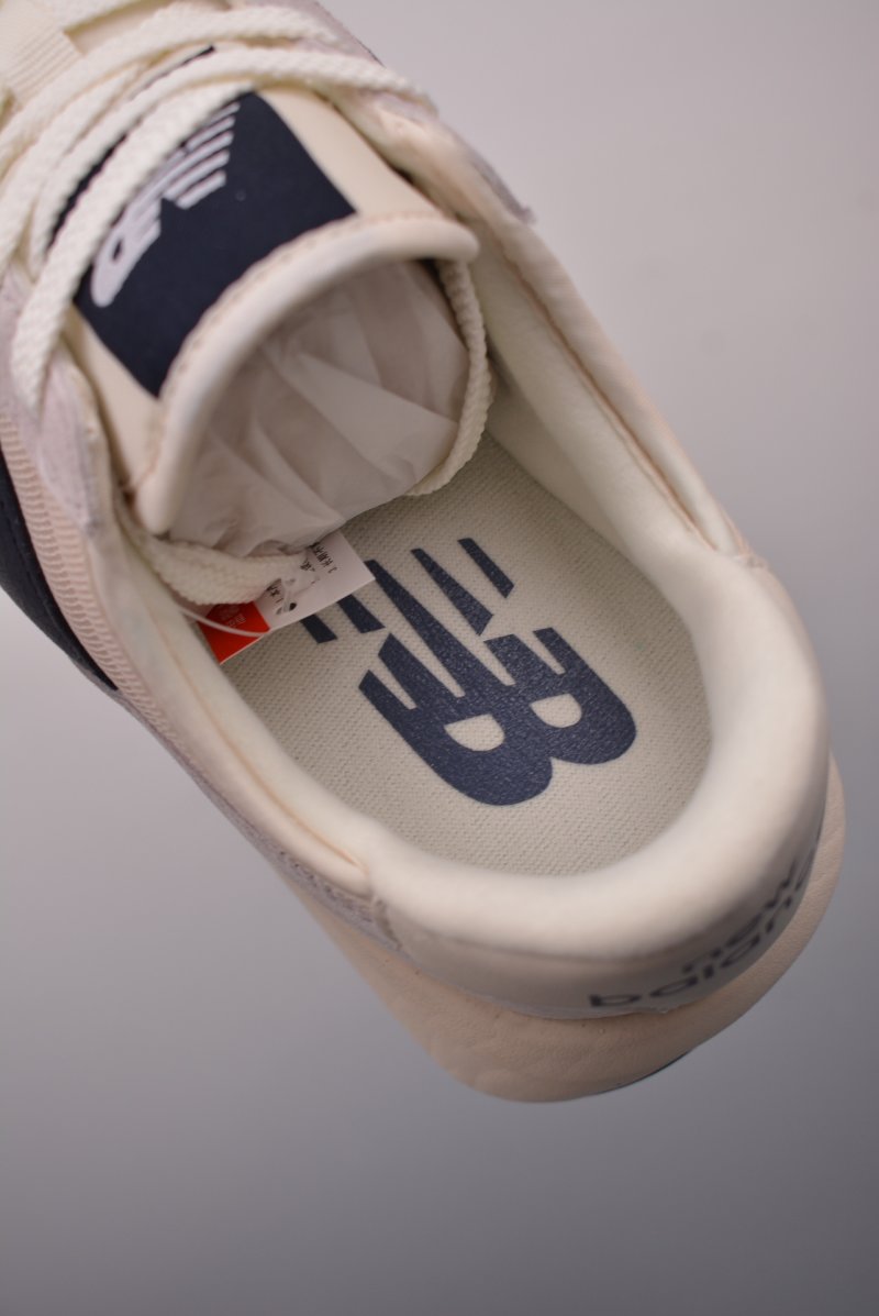 New Balance U370 view