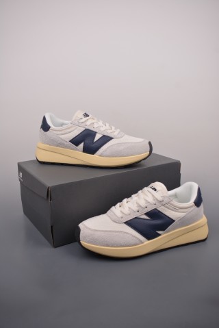 New Balance U370 view 5