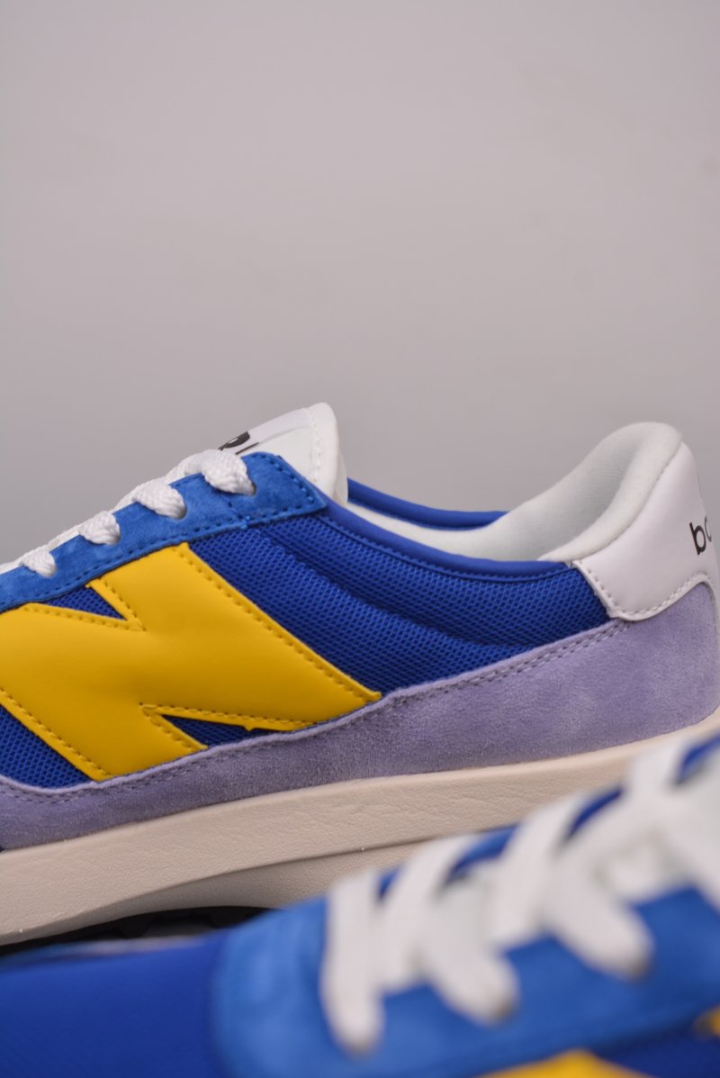 New Balance U370 view