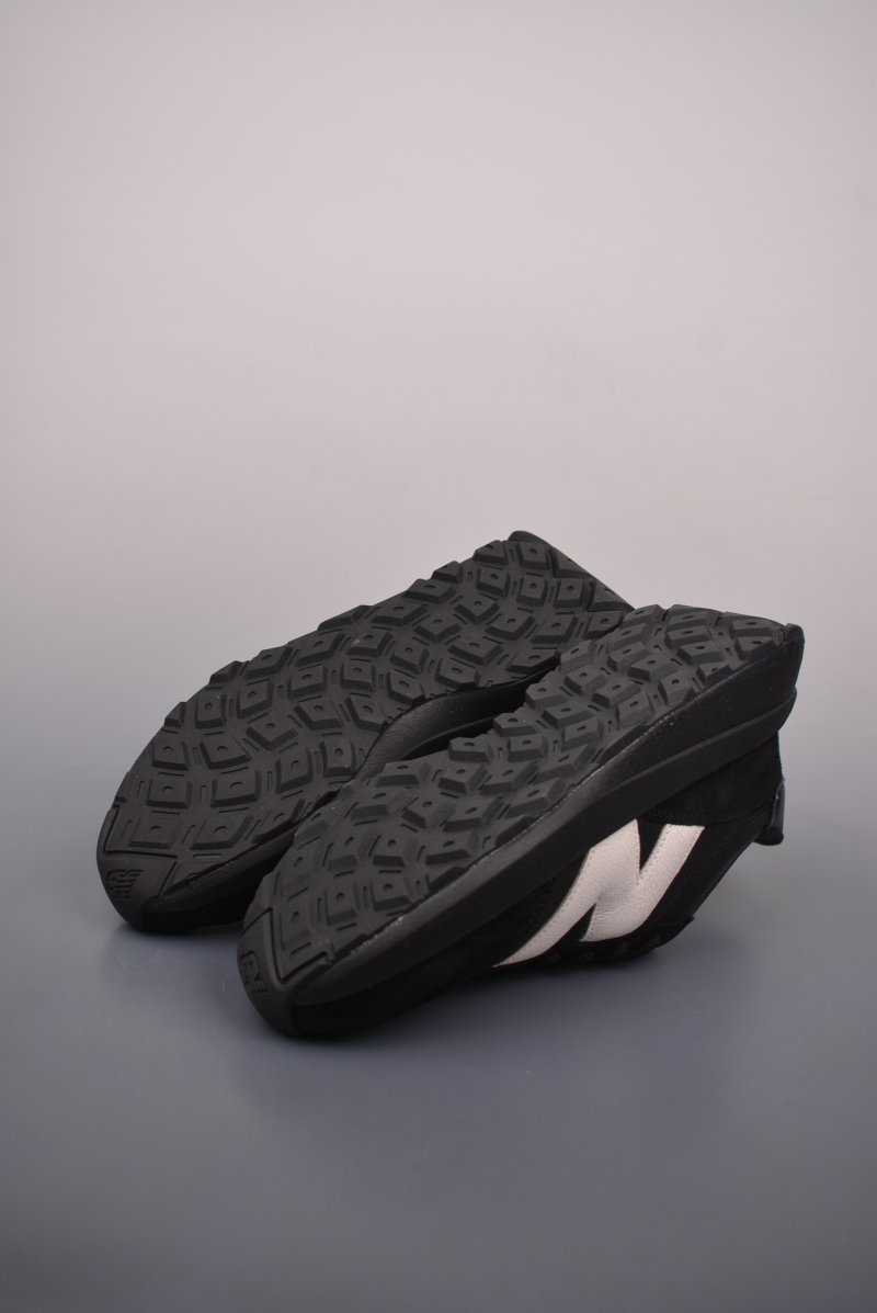 New Balance U370 view
