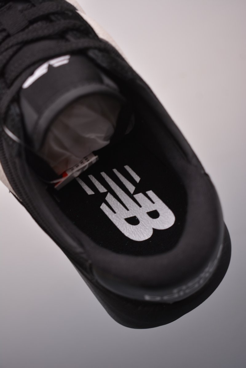 New Balance U370 view