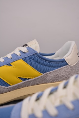 New Balance U370 view 8