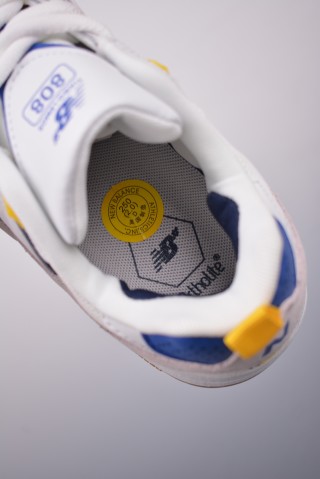 New Balance 808 view 9
