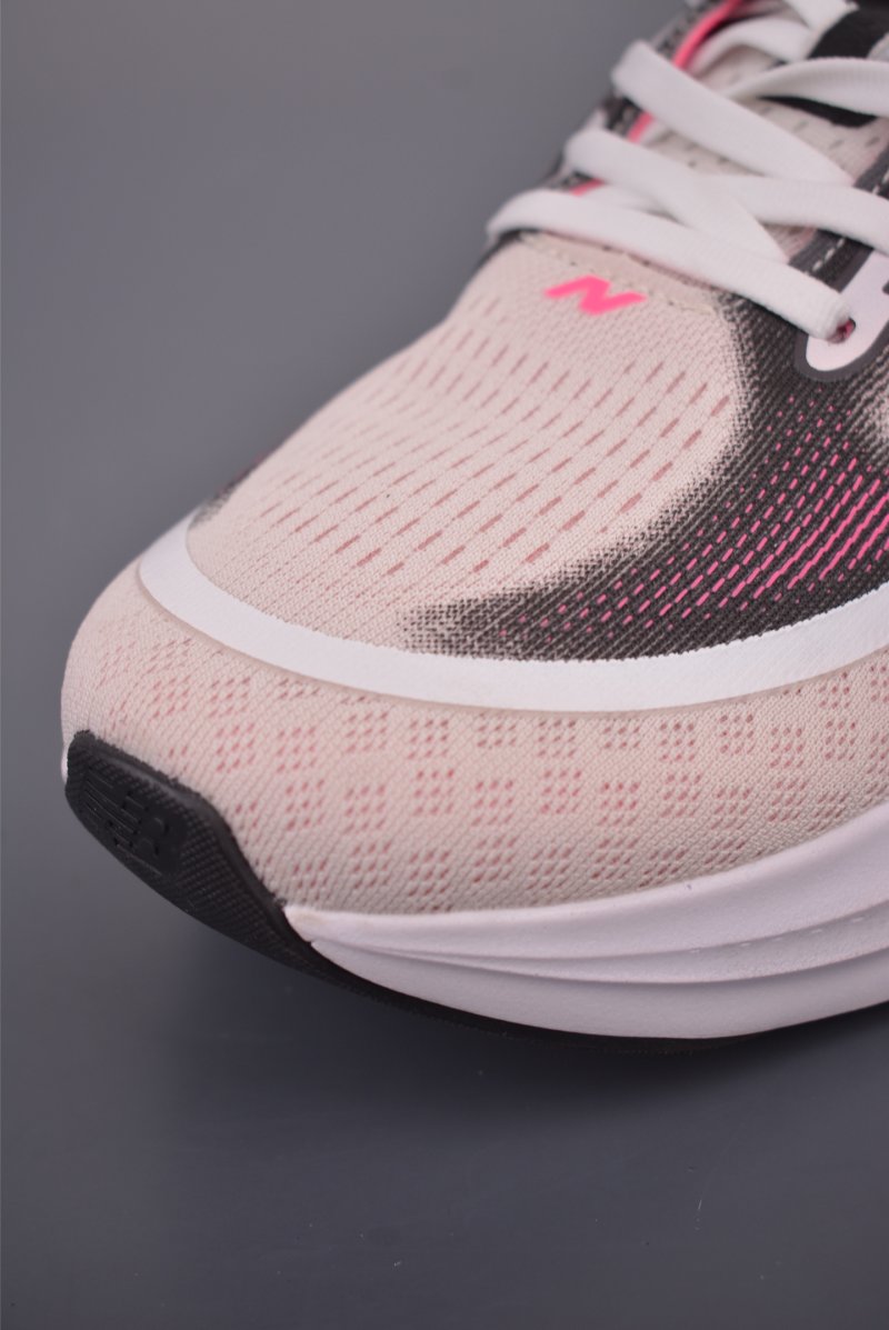 New Balance Ellipse V1 view