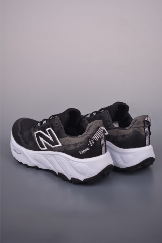 New Balance Fresh Foam X880 V12 view 2