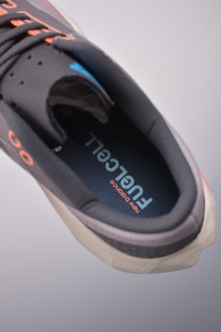 New Balance Fuel Cell view 9