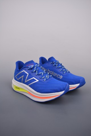 New Balance FuelCell view 1