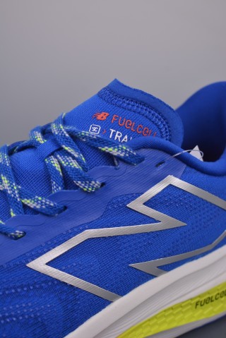 New Balance FuelCell view 7