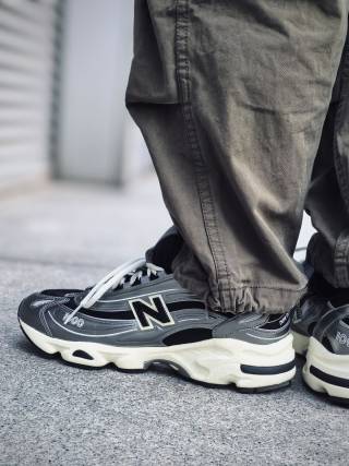 New Balance M1000 view 3