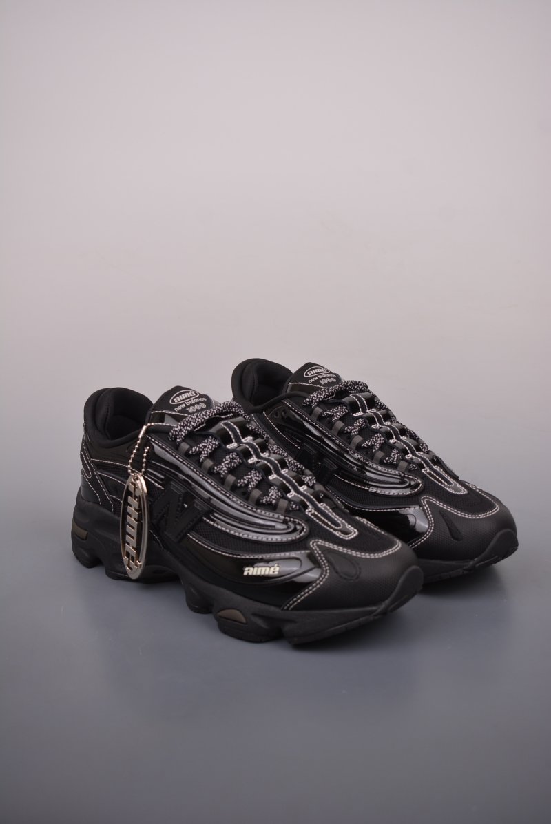 New Balance M1000
