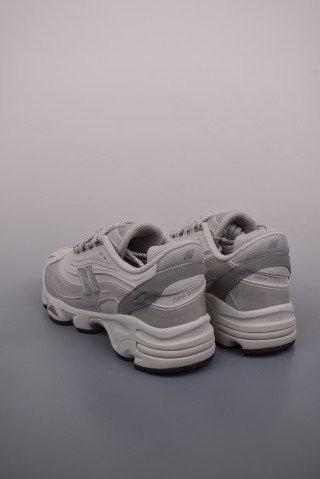New Balance M1000 view 2
