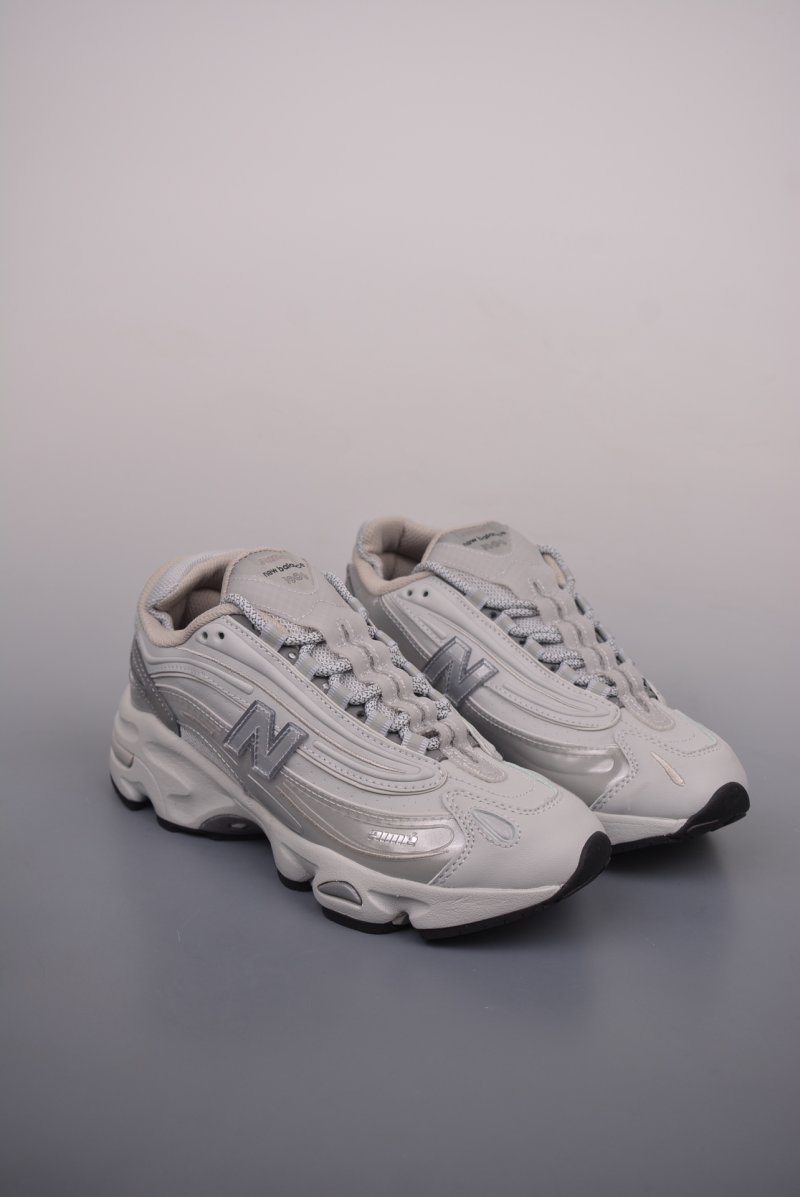 New Balance M1000