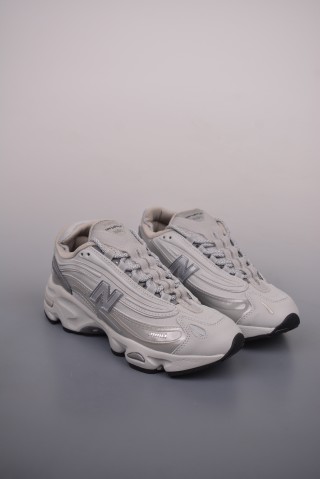 New Balance M1000 view 1