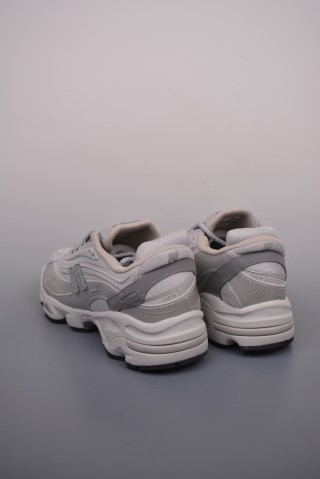 New Balance M1000 view 2