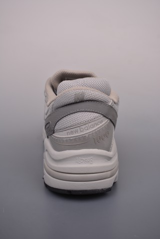 New Balance M1000 view 4