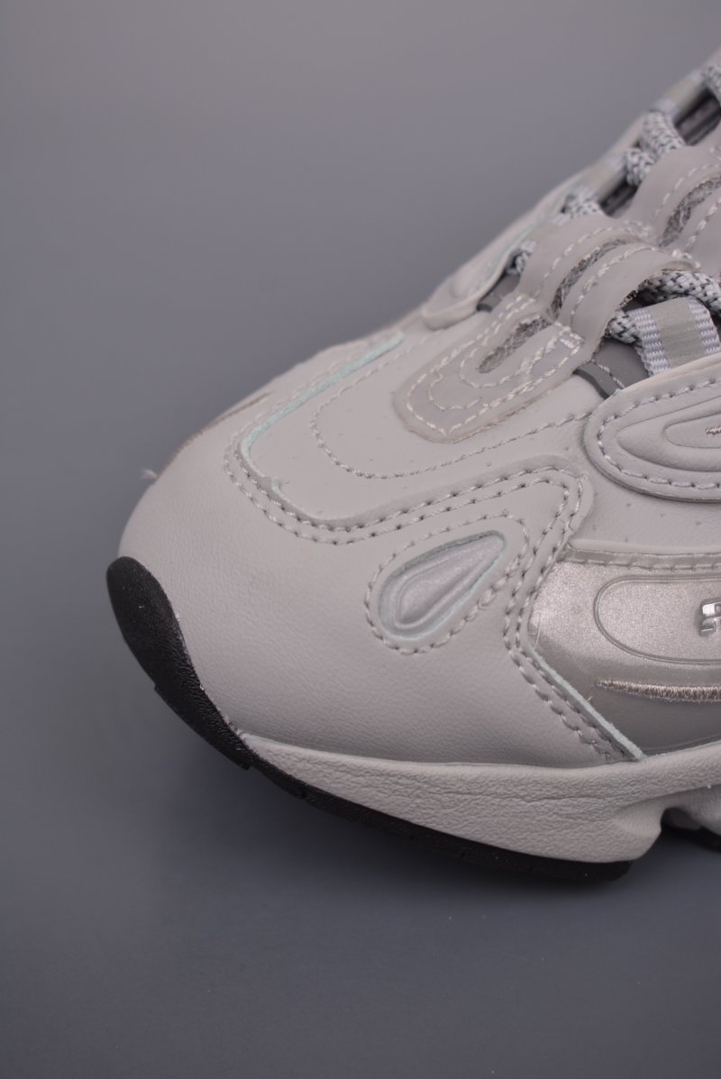 New Balance M1000 view