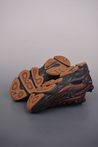 New Balance M1000 view 3