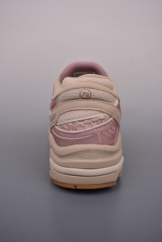New Balance M1000 view 4