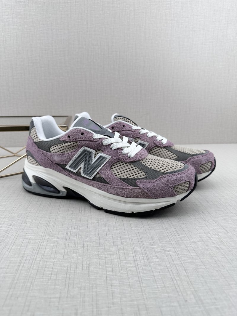 New Balance M2010 view
