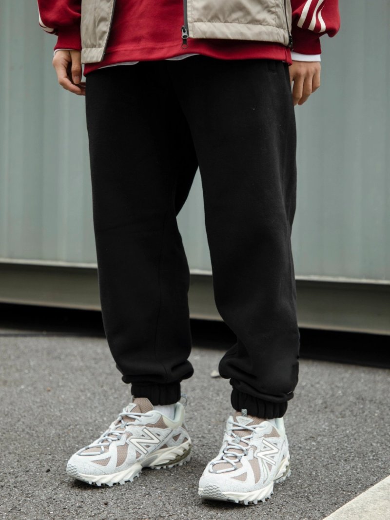 New Balance ML610 view