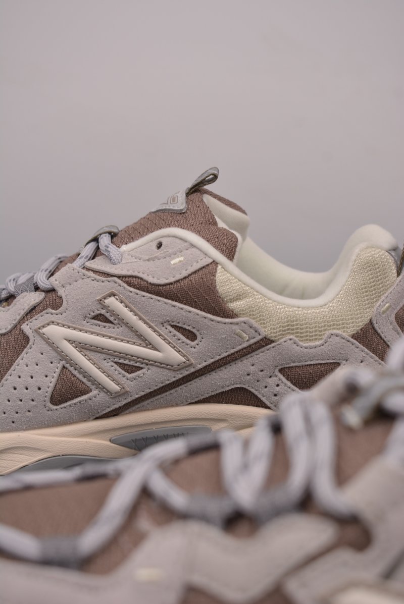 New Balance ML610T view