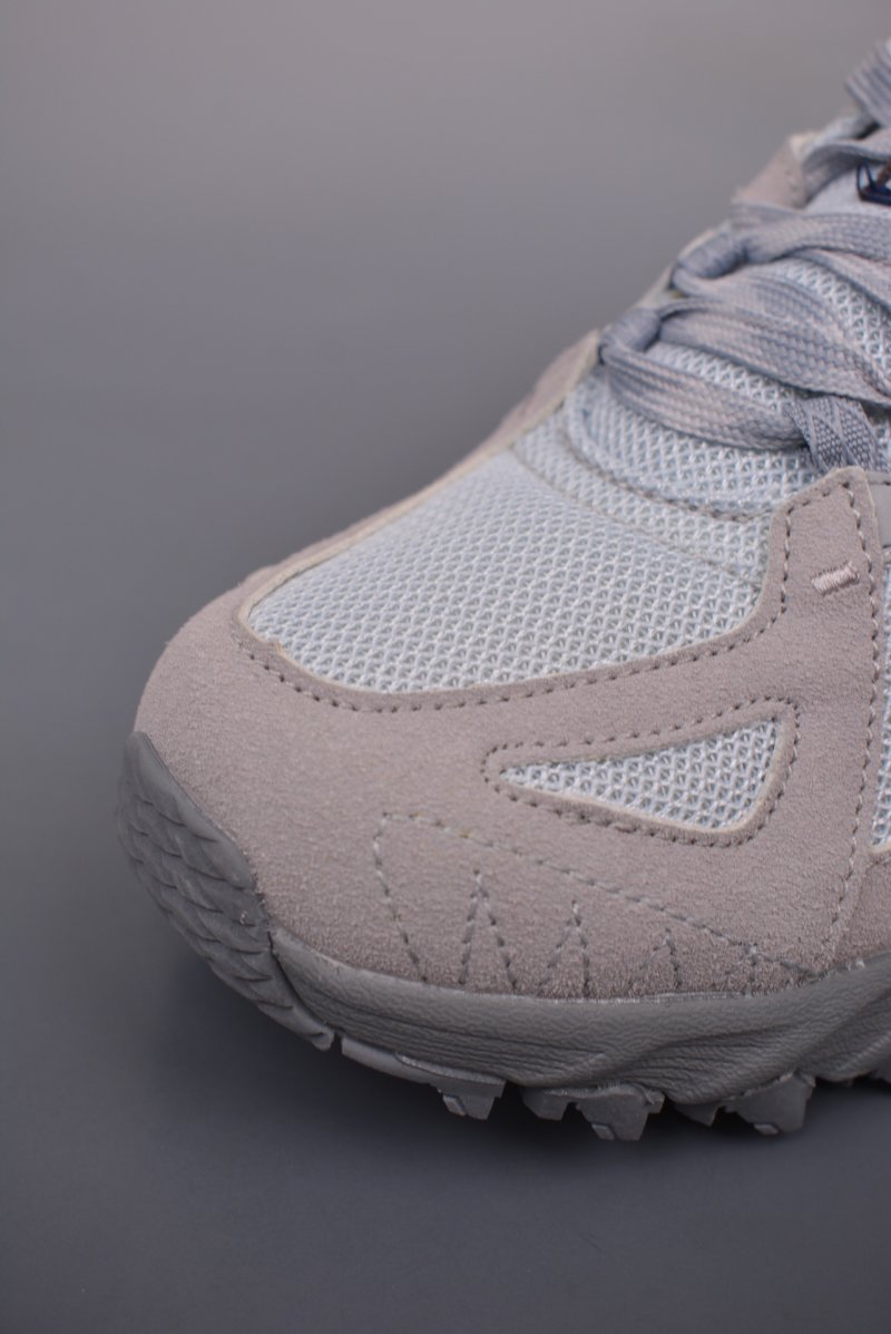 New Balance ML610T view