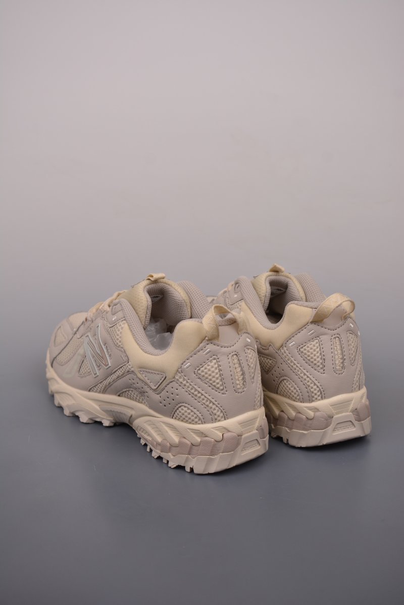 New Balance ML610T view