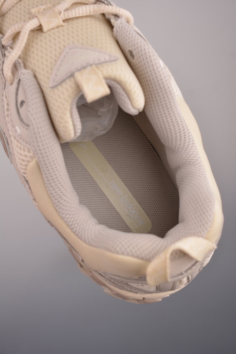 New Balance ML610T view