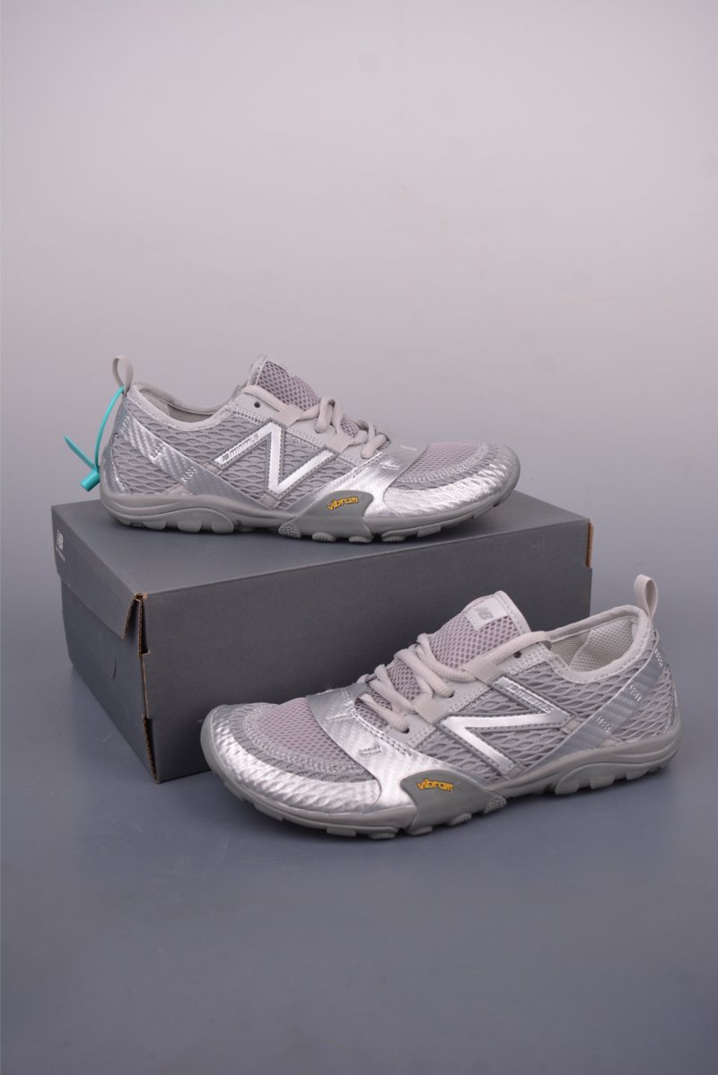 New Balance MT10 view