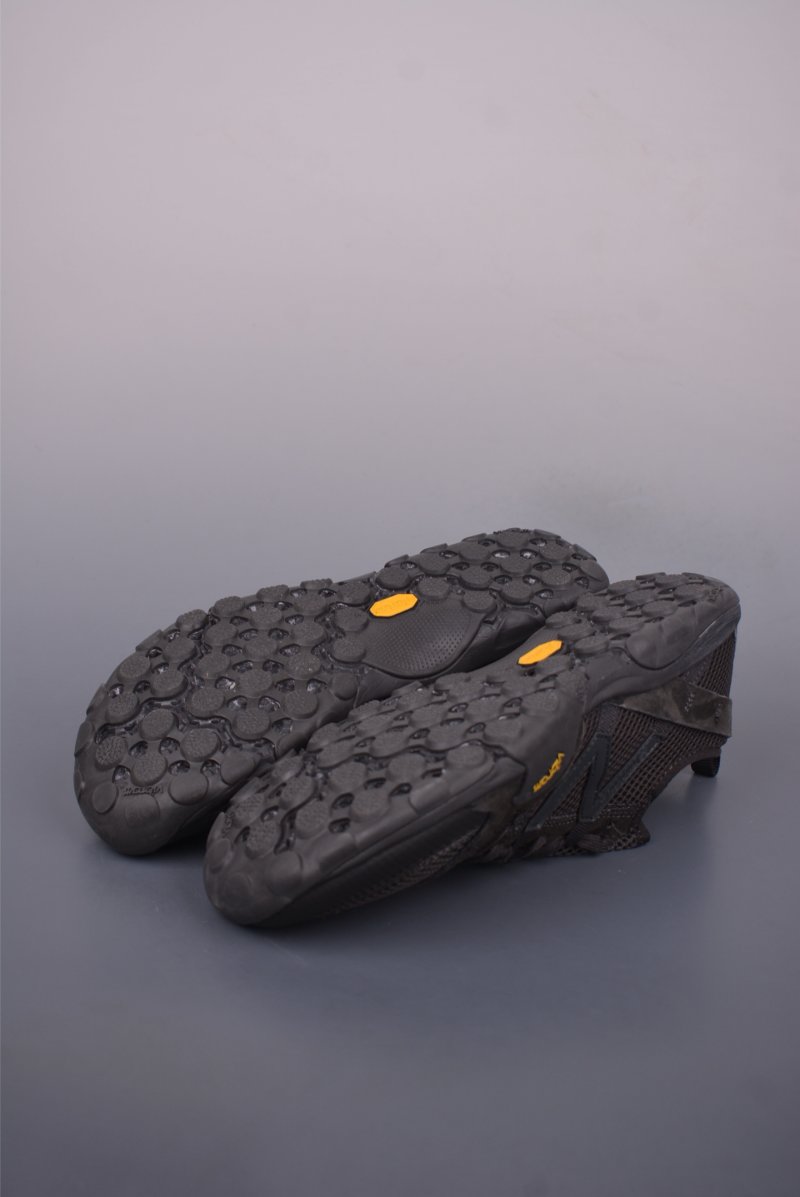 New Balance MT10 view