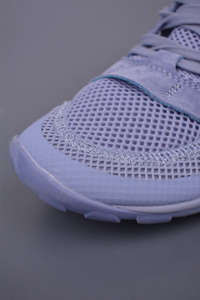 New Balance MT10 view