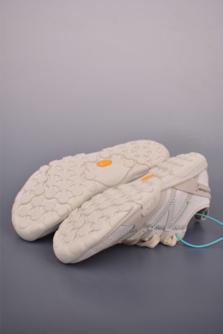 New Balance MT10 view 3