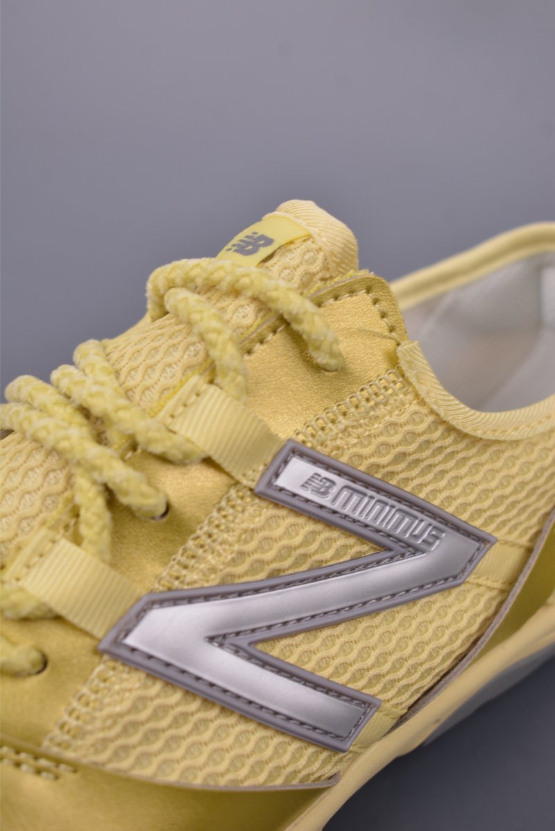 New Balance MT10 view