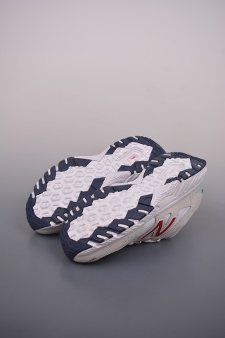 New Balance 510 view 3