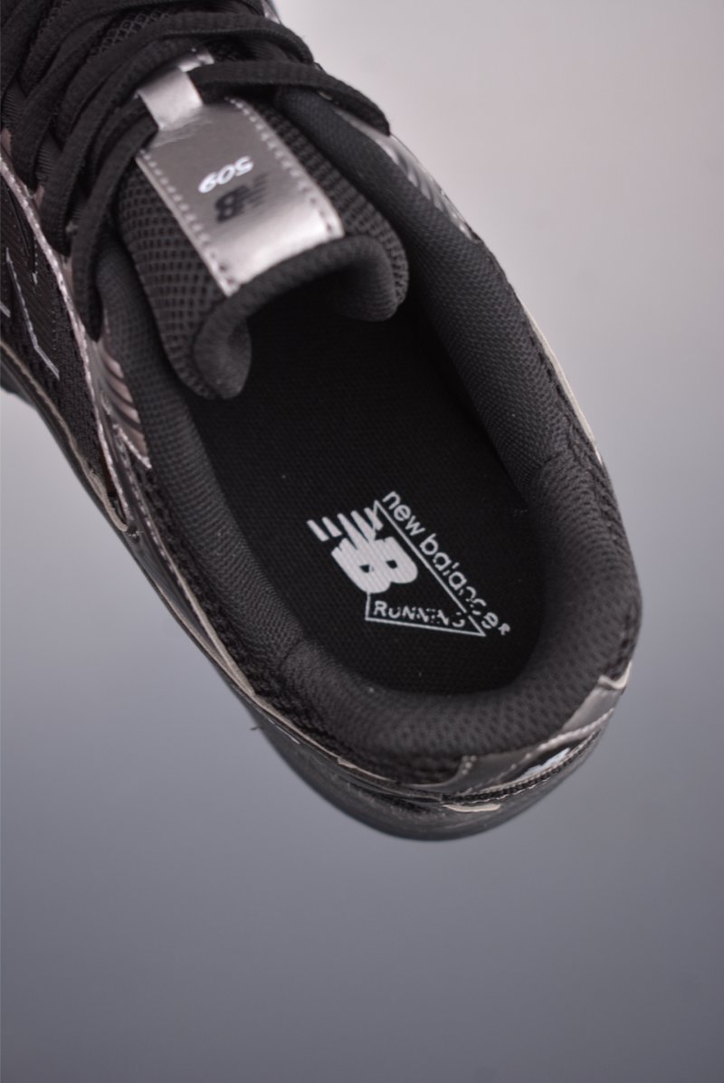 New Balance 509 view