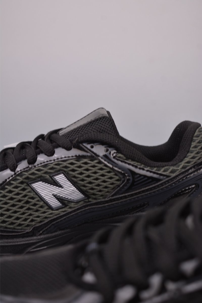 New Balance 509 view